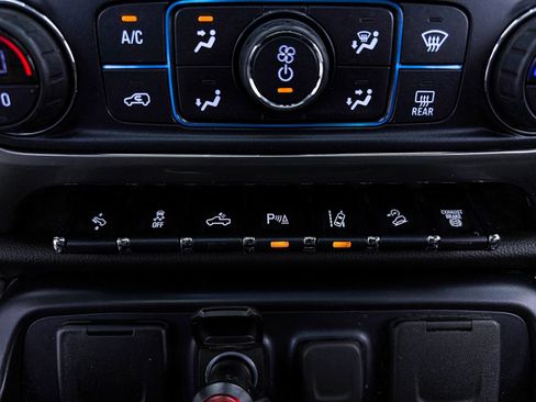Used 2019 Chevrolet Silverado 2500 LTZ w/ Duramax Plus Package AWD/4WD image 28