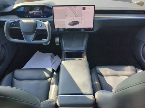Used 2022 Tesla Model S image 41