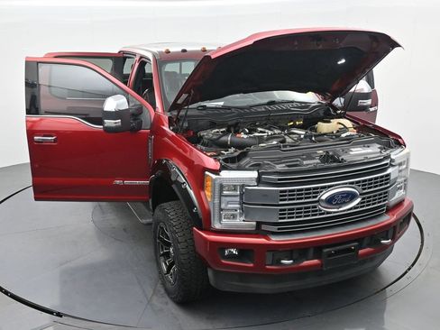 Used 2017 Ford F350 Platinum w/ FX4 Off-Road Package AWD/4WD image 35