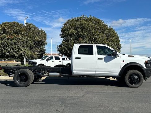 New 2026 RAM 5500 Tradesman AWD/4WD image 2