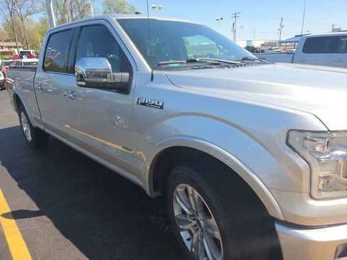 Used 2017 Ford F150 Platinum w/ Equipment Group 701A Luxury image 7