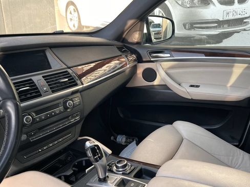 Used 2013 BMW X6 xDrive50i image 15