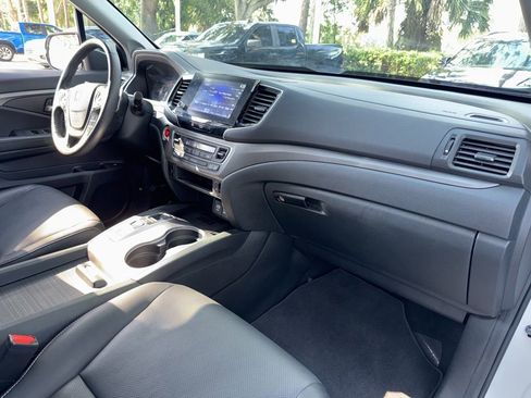Used 2023 Honda Ridgeline RTL-E image 27
