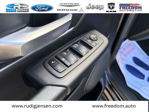 Used 2023 RAM 1500 Big Horn AWD/4WD image 11