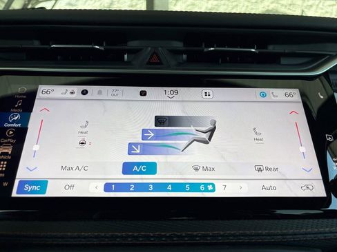 New 2026 Jeep Cherokee Limited image 27