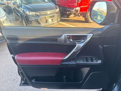 Used 2023 Lexus GX 460 Premium image 36