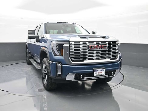 New 2025 GMC Sierra 2500 Denali w/ Denali Reserve Package image 2