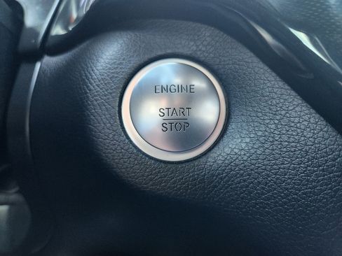 Used 2017 Mercedes-Benz GLE 350 4MATIC image 31