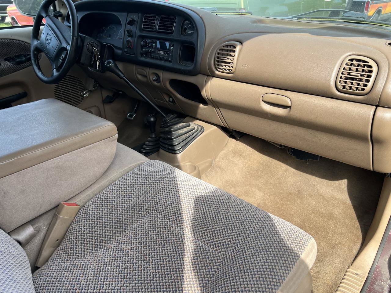 Used 2001 Dodge Ram 2500 Truck 4x4 Quad Cab image 12
