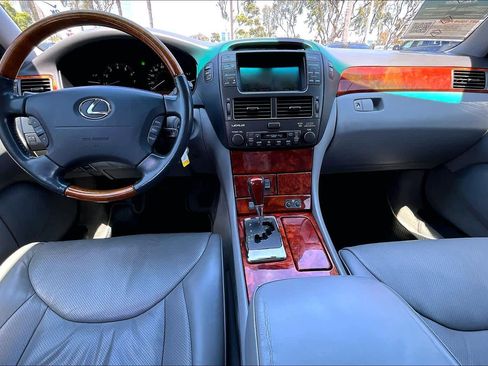 Used 2006 Lexus LS 430 RWD image 14