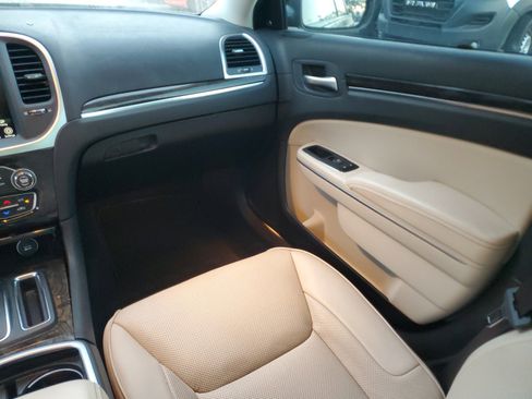 Certified 2023 Chrysler 300 Touring L w/ Popular Equipment Group image 14