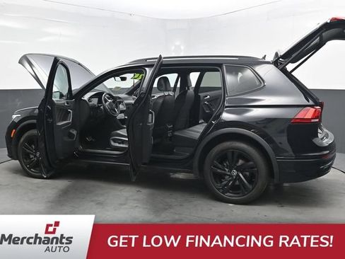Used 2024 Volkswagen Tiguan SE R-Line AWD/4WD image 45