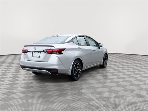 Certified 2025 Nissan Versa SR w/ Trunk Package image 10