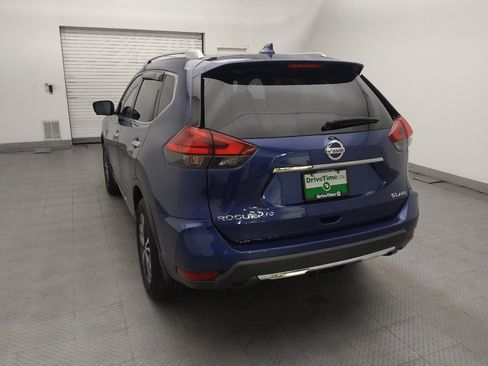Used 2017 Nissan Rogue SL AWD/4WD image 6