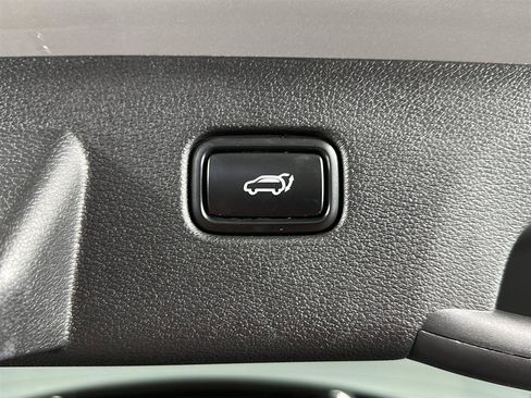 Used 2024 Kia Sportage X-Line w/ X-Line Premium Package AWD/4WD image 25