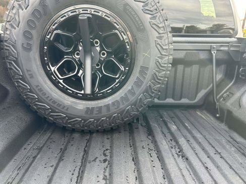 New 2026 Chevrolet Colorado ZR2 w/ ZR2 Bison Edition image 18