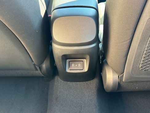 New 2026 Hyundai Elantra SEL Sport Premium FWD image 25