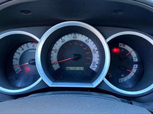 Used 2015 Toyota Tacoma 2WD Access Cab image 24