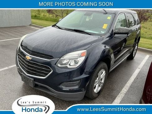 Used 2017 Chevrolet Equinox LS FWD image 1