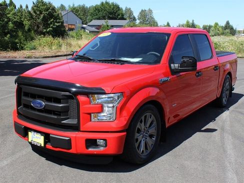 Used 2015 Ford F150 XL w/ Equipment Group 101A Mid RWD image 2
