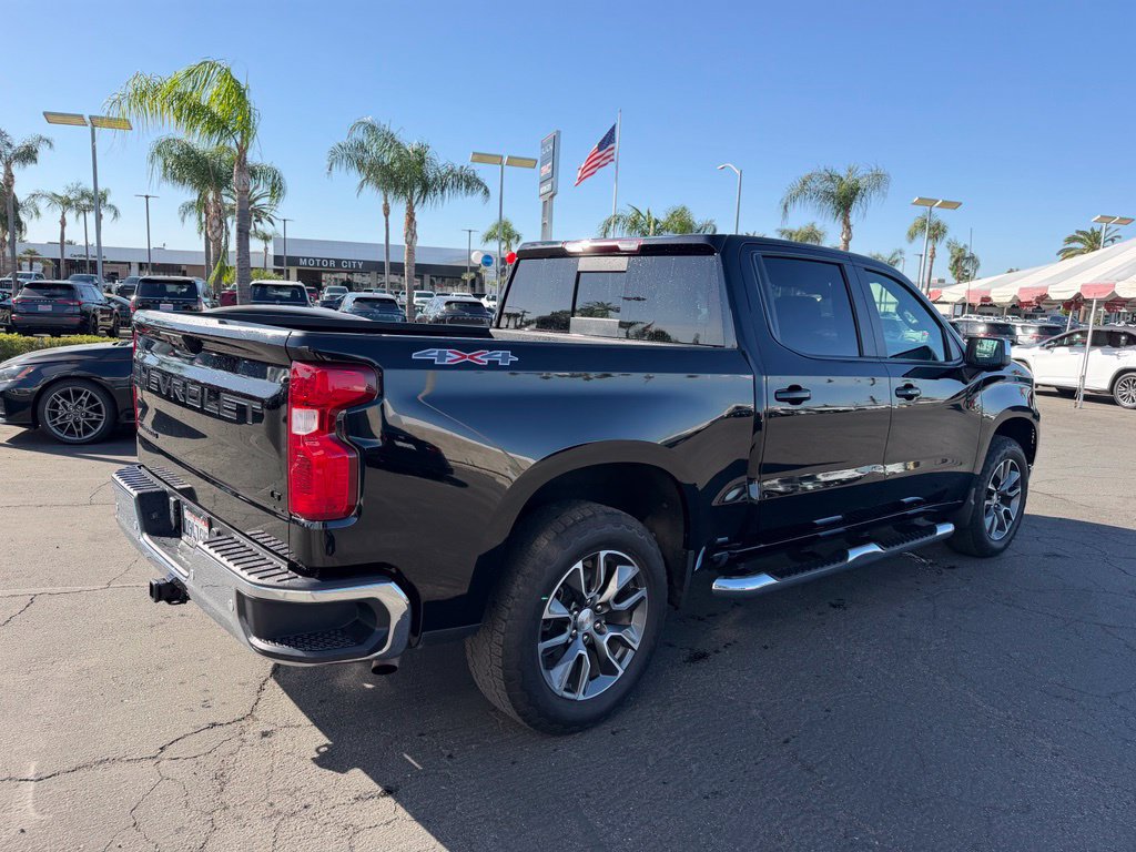 Used 2023 Chevrolet Silverado 1500 LT w/ All Star Edition Plus AWD/4WD image 4