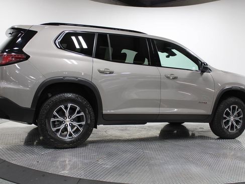 New 2026 GMC Acadia AT4 w/ Luxury Package AWD/4WD image 13
