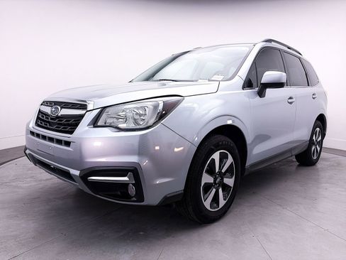 Used 2018 Subaru Forester 2.5i Limited w/ Popular Package #2 AWD/4WD image 12