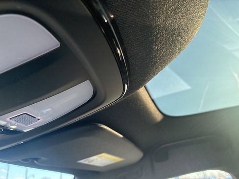 Certified 2023 Volvo C40 P8 Recharge Ultimate image 13