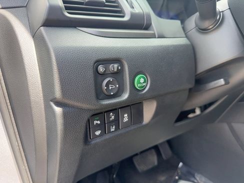 Used 2023 Honda Passport TrailSport image 16