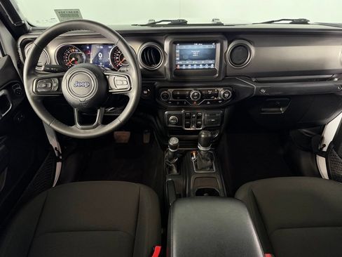 Used 2023 Jeep Gladiator Sport AWD/4WD image 12