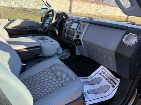 Used 2016 Ford F250 XLT w/ XLT Value Package image 18