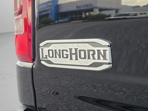 Used 2023 RAM 1500 Limited AWD/4WD image 16
