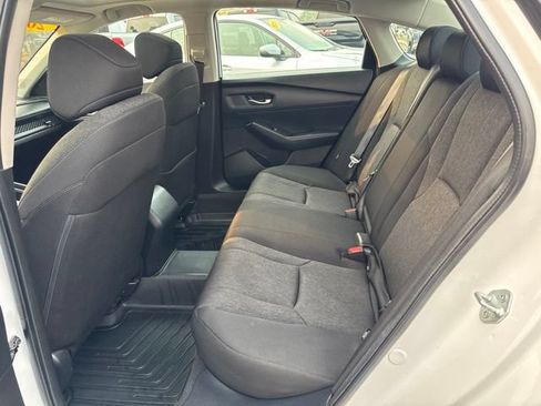 Used 2023 Honda Accord EX image 19