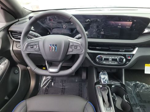 New 2026 Buick Envista Sport Touring w/ Convenience I Package FWD image 8