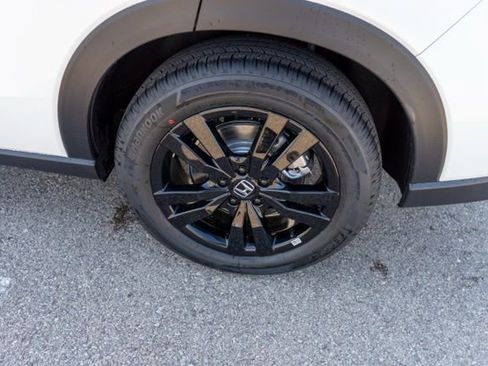 New 2026 Honda HR-V Sport image 13
