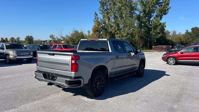 New 2026 Chevrolet Silverado 1500 RST w/ Z71 Off-Road Package AWD/4WD image 3