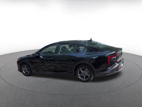 Used 2025 Kia K4 FWD image 10