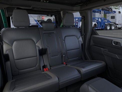New 2025 Ford Bronco Outer Banks image 11