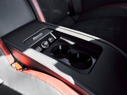 Used 2025 Bentley Continental GT Speed AWD/4WD image 38