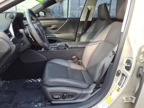 Used 2021 Lexus ES 350 w/ Premium Package image 15