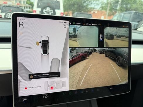 Used 2024 Tesla Model Y Long Range AWD/4WD image 18