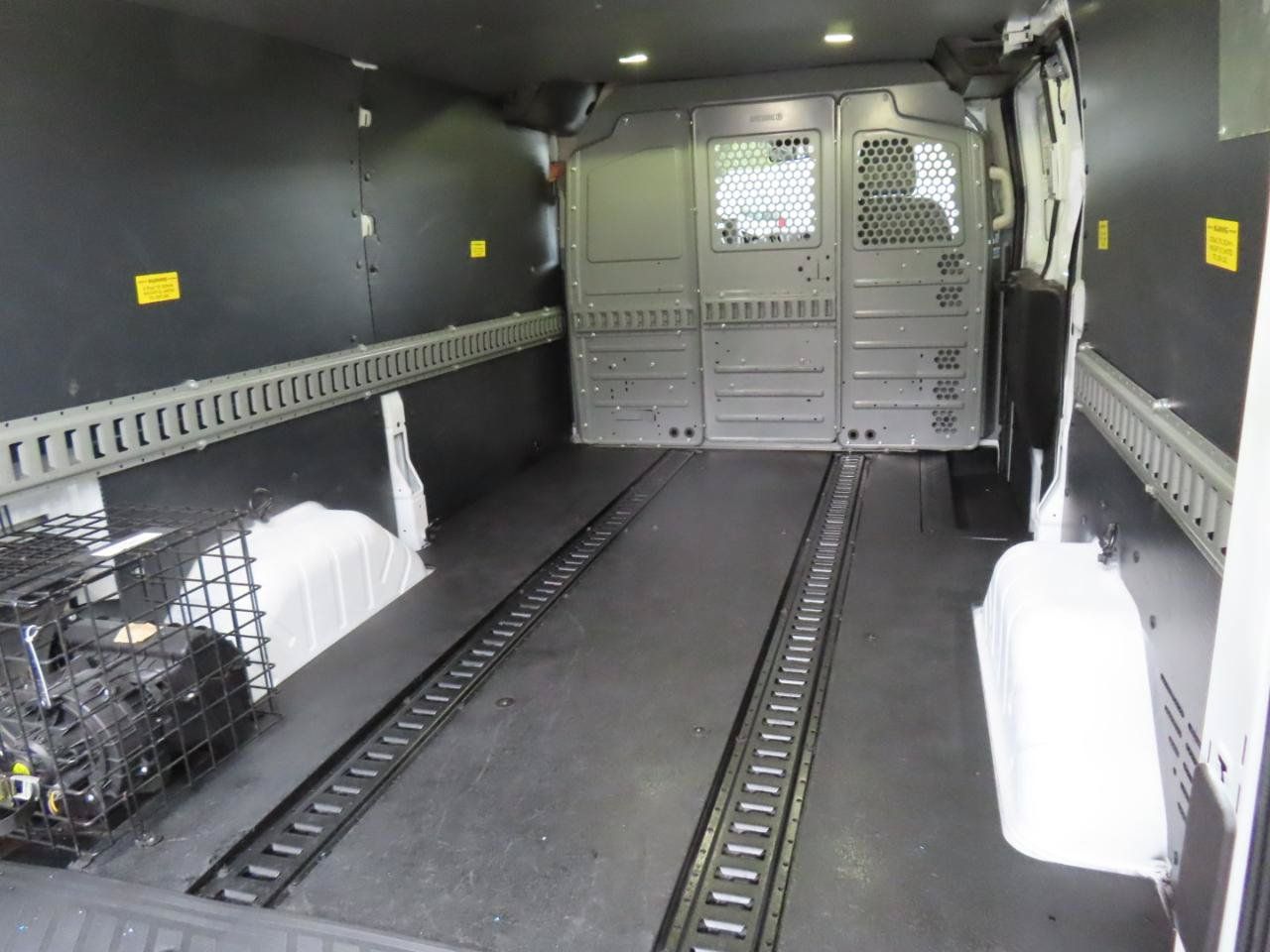 Used 2017 Ford Transit 150 130 Low Roof RWD image 9