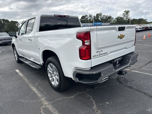 New 2026 Chevrolet Silverado 1500 LTZ image 7