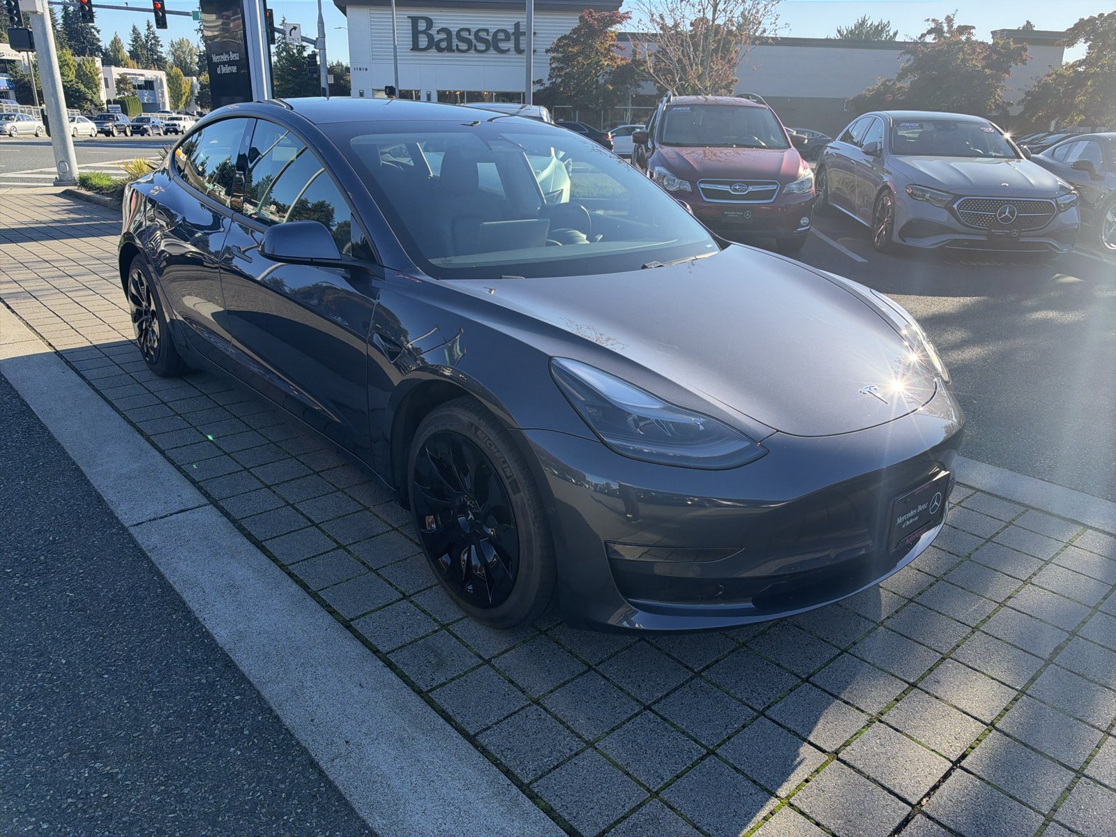 Used 2021 Tesla Model 3 Standard Range Plus RWD image 3