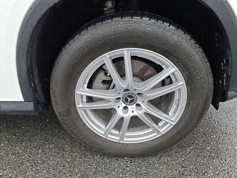 Used 2023 Mercedes-Benz GLC 300 4MATIC image 12