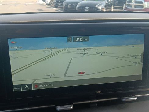 Used 2022 Kia Carnival SX image 15