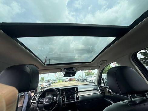 Used 2021 Kia Sorento EX w/ Panoramic Sunroof Package AWD/4WD image 34