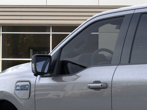 New 2025 Ford F150 Lightning Flash image 20