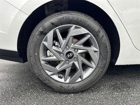 New 2026 Hyundai Elantra Blue image 17