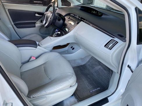 Used 2010 Toyota Prius FWD image 15
